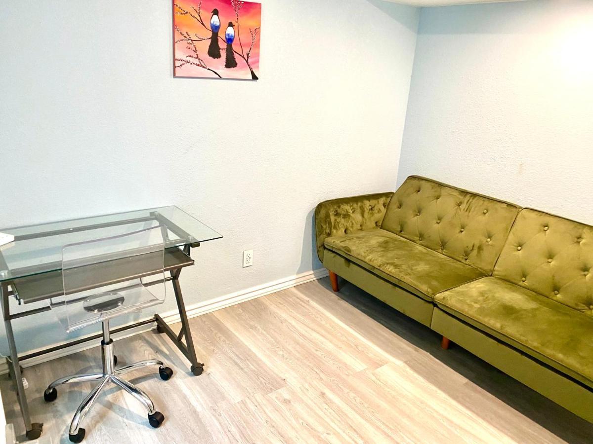 Artsy By Air Force Academy With Office Space Apartment